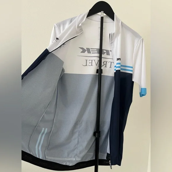 🚴‍♂️ Santini x Trek Travel Men’s Cycling Jersey–Pro-Quality, NWOT! (XL) - Picture 6 of 16